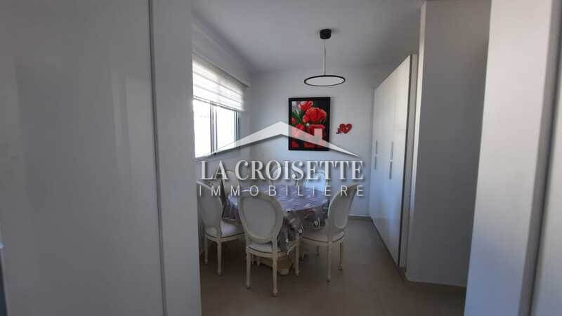 Villa S+3 plain pied avec un beau jardin à La Marsa